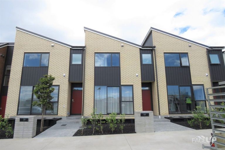 Photo of property in 80 Nugget Avenue, Hobsonville, Auckland, 0616