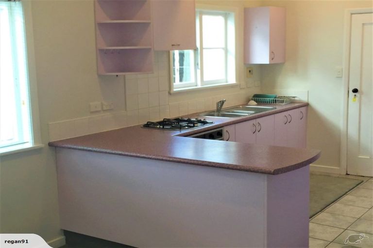 Photo of property in 8 Fife Lane, Miramar, Wellington, 6022