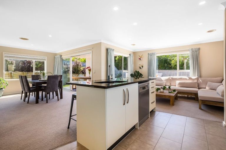 Photo of property in 37 Nelson Avenue, Aotea, Porirua, 5024