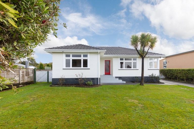 Photo of property in 48 Glasgow Terrace, Feilding, 4702