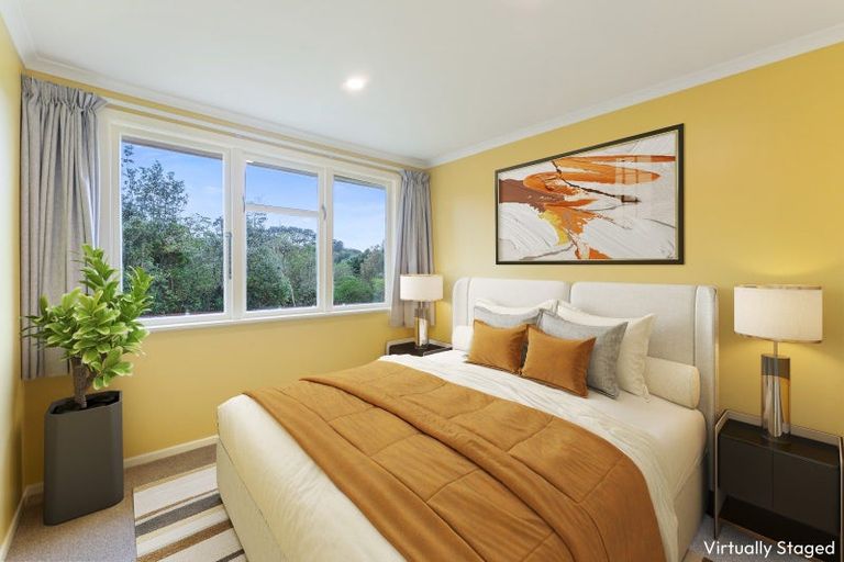 Photo of property in 5 Cheshire Street, Cannons Creek, Porirua, 5024