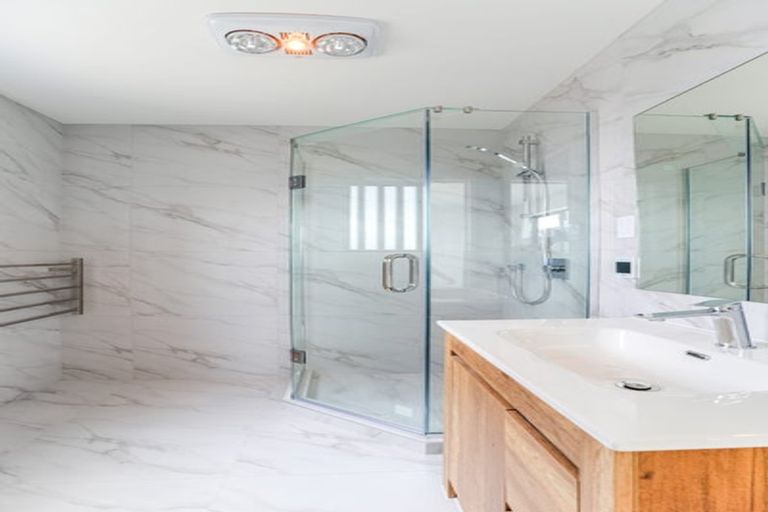 Photo of property in 61 Horokaka Street, Massey, Auckland, 0614