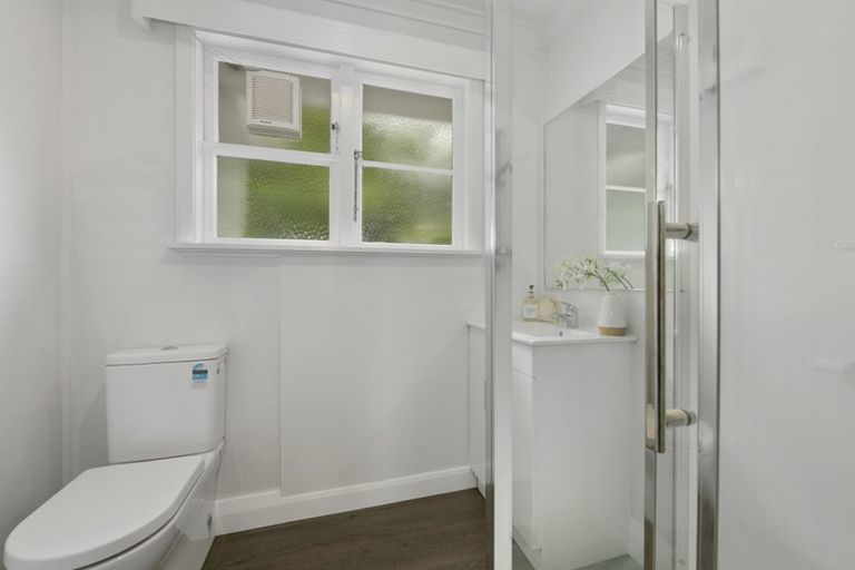 Photo of property in 368f1- Fergusson Drive, Heretaunga, Upper Hutt, 5018