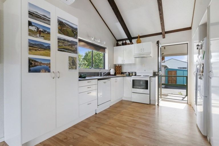 Photo of property in 106 Lorraine Place, Whangamata, 3620