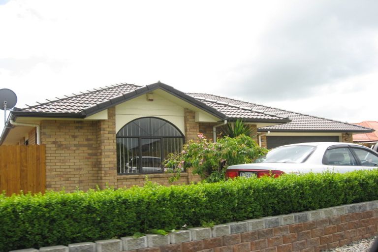 Photo of property in 20 Morewa Place, Takanini, 2112