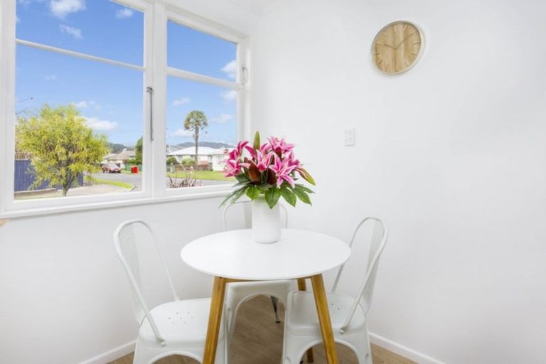 Photo of property in 1/19 Clouston Park Road, Clouston Park, Upper Hutt, 5018