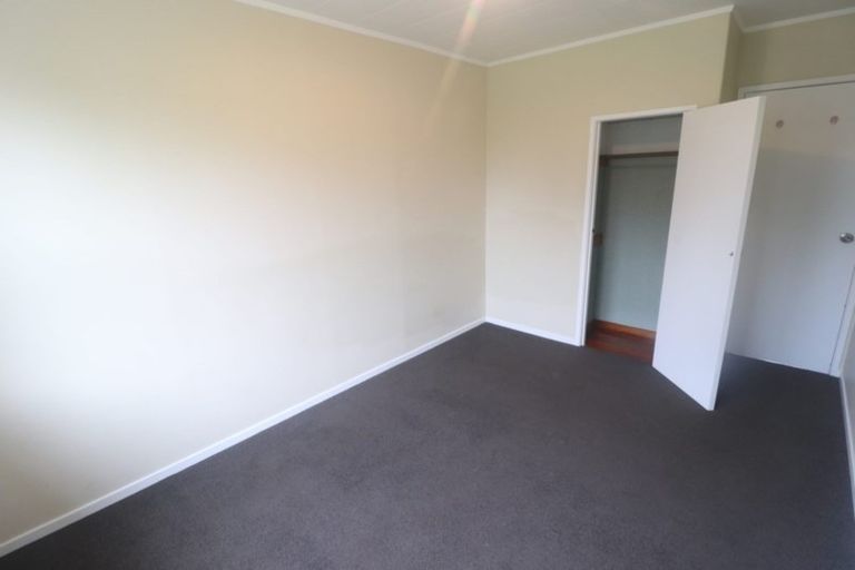 Photo of property in 26 Ranui Station Road, Ranui, Auckland, 0612