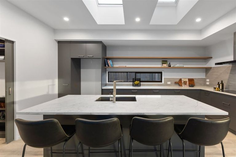 Photo of property in 3 Picadilly Avenue, Casebrook, Christchurch, 8051