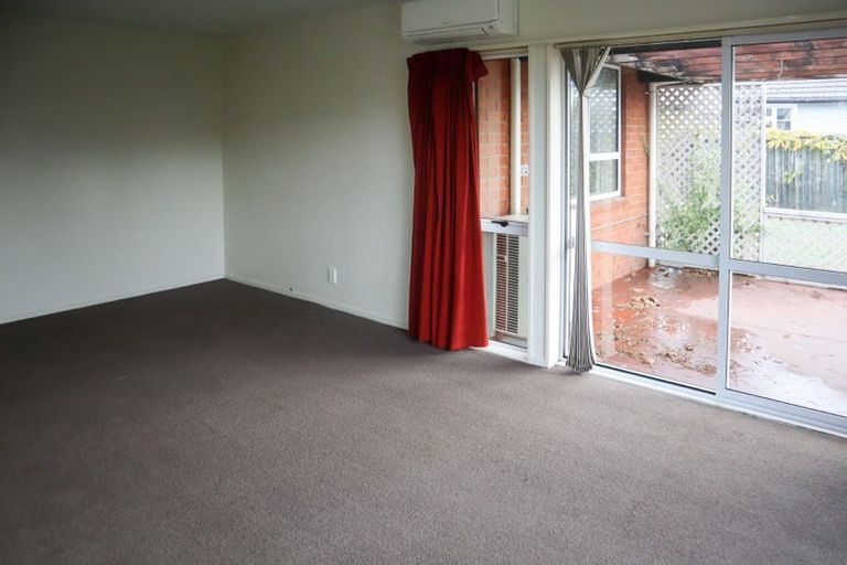 Photo of property in 4 Travis Road, Burwood, Christchurch, 8083
