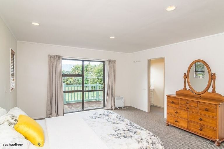 Photo of property in 31 Eruini Street, Waikanae Beach, Waikanae, 5036