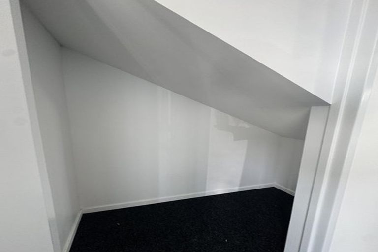 Photo of property in 14a Elcoat Avenue, Te Atatu South, Auckland, 0610