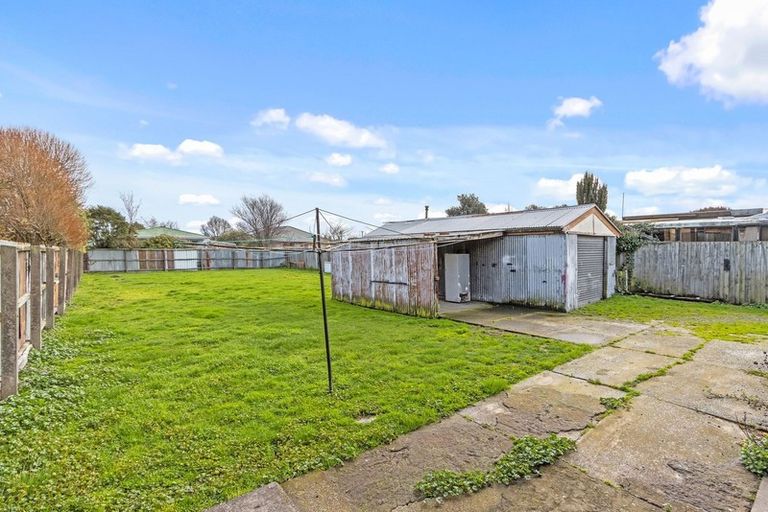 Photo of property in 43 Mackworth Street, Woolston, Christchurch, 8062