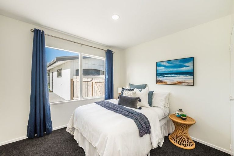 Photo of property in 3 Dennis Grove, Paraparaumu Beach, Paraparaumu, 5032