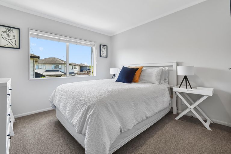 Photo of property in 10 Bayvista Drive, Karaka, Papakura, 2113