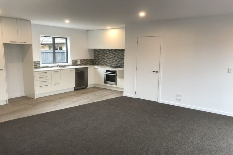 Photo of property in 2/11 Millar Street, Sydenham, Christchurch, 8023