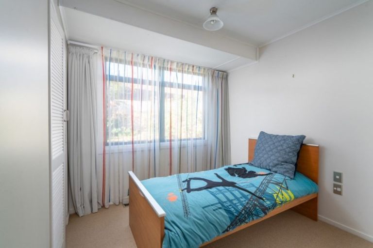 Photo of property in 10 Mccauley Grove, Hilltop, Taupo, 3330