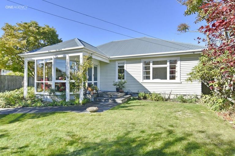 Photo of property in 222 Knowles Street, St Albans, Christchurch, 8052