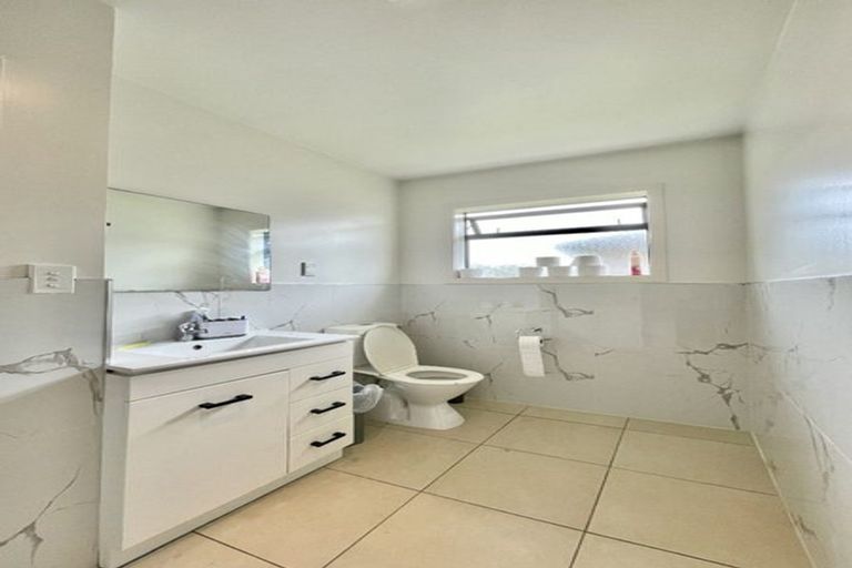 Photo of property in 37 Fraser Colman Grove, Wainuiomata, Lower Hutt, 5014