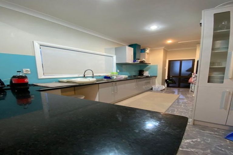 Photo of property in 8 Kimpton Road, Papatoetoe, Auckland, 2025