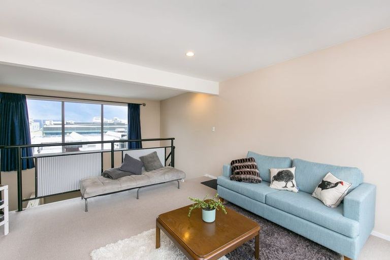 Photo of property in 17u8 Adelaide Road, Mount Cook, Wellington, 6021