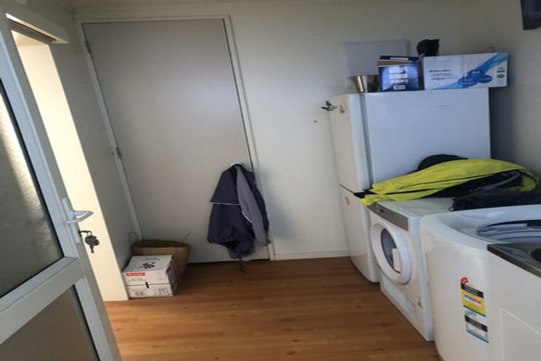 Photo of property in 111 Beauchamp Street, Karori, Wellington, 6012