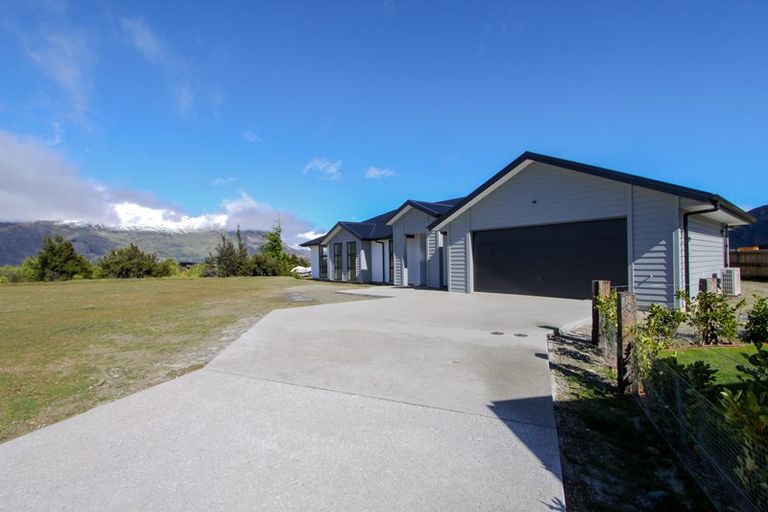 Photo of property in 71 Infinity Drive, Wanaka, 9305