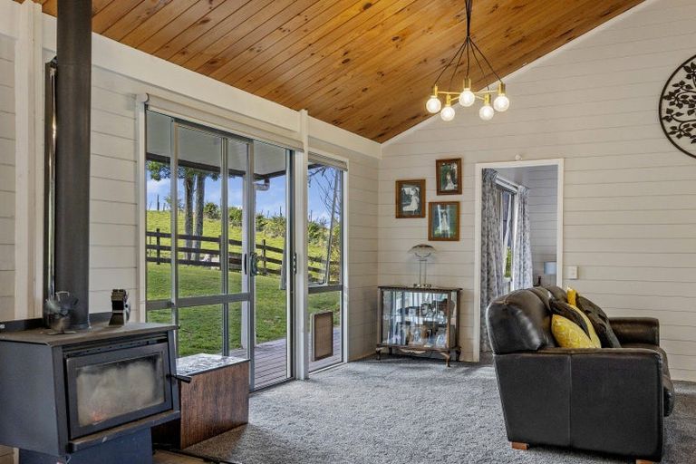 Photo of property in 1082 Mapara Road, Kinloch, Taupo, 3385