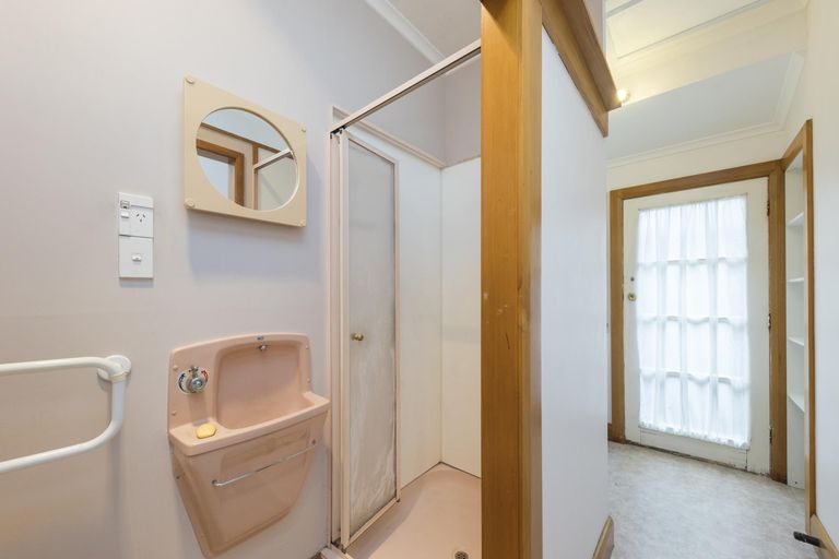 Photo of property in 81 Stanley Avenue, Palmerston North, 4414