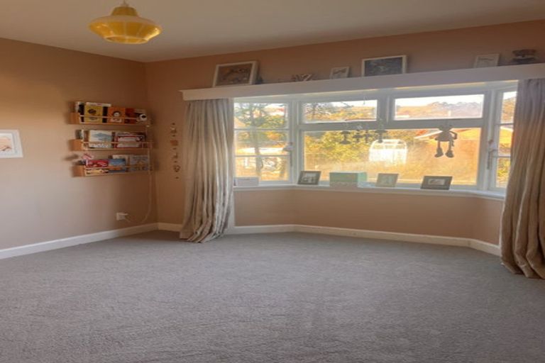 Photo of property in 43 Aynsley Terrace, Hillsborough, Christchurch, 8022