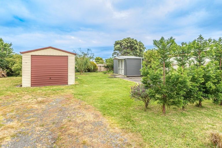 Photo of property in 169 Egmont Street, Patea, 4520