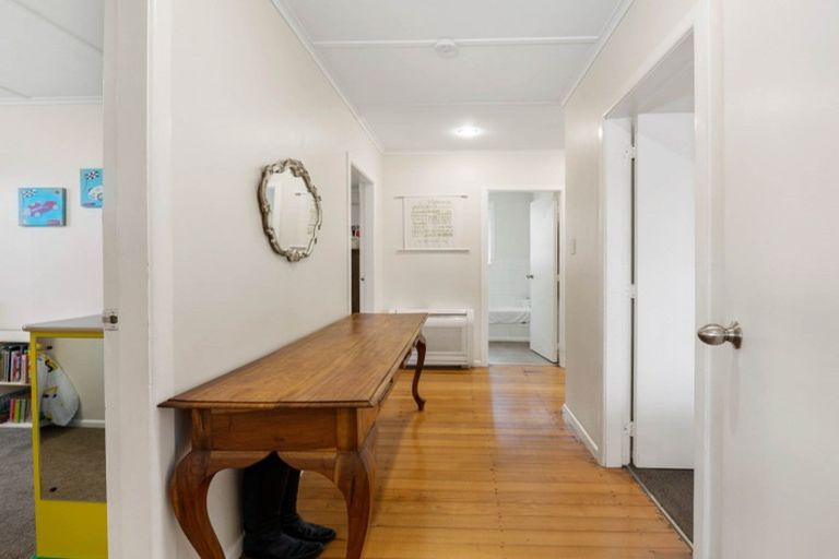 Photo of property in 110 Sunset Road, Mangakakahi, Rotorua, 3015