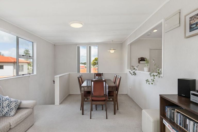 Photo of property in 26 Tristram Avenue, Forrest Hill, Auckland, 0620