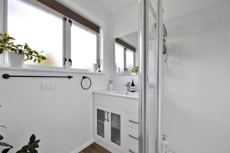 Photo of property in 37 Antonio Street, Stratford, 4332