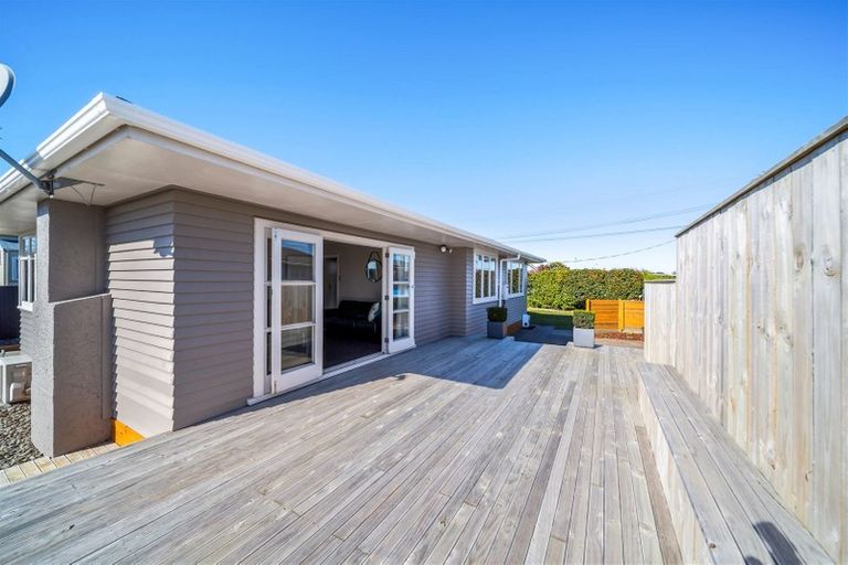 Photo of property in 2 Maire Street, Hawera, 4610