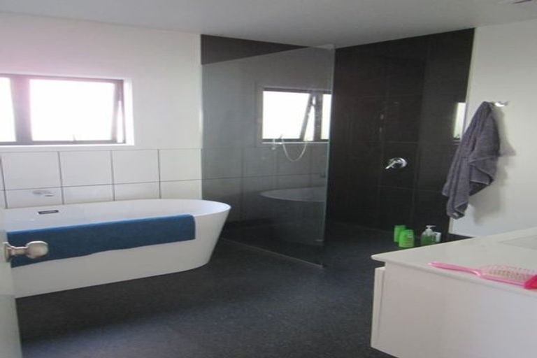 Photo of property in 9 Fitzroy Road, Bluff Hill, Napier, 4110