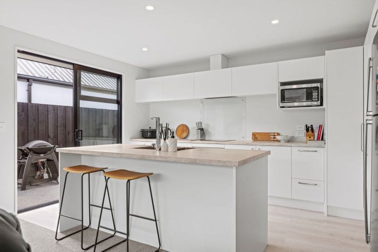 Photo of property in 7 Borthwick Street, Belfast, Christchurch, 8051