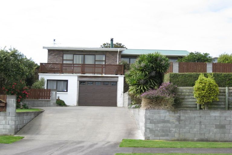 Photo of property in 18a&b Lantana Avenue, Bell Block, New Plymouth, 4312