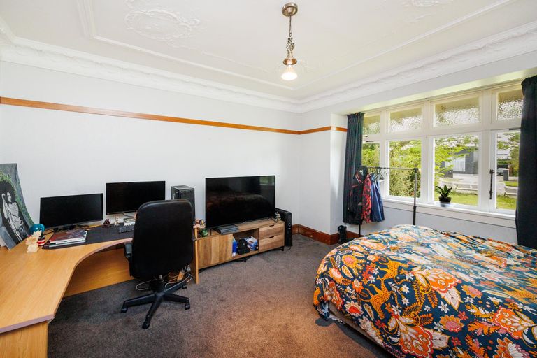 Photo of property in 8 Annandale Avenue, Takaro, Palmerston North, 4410