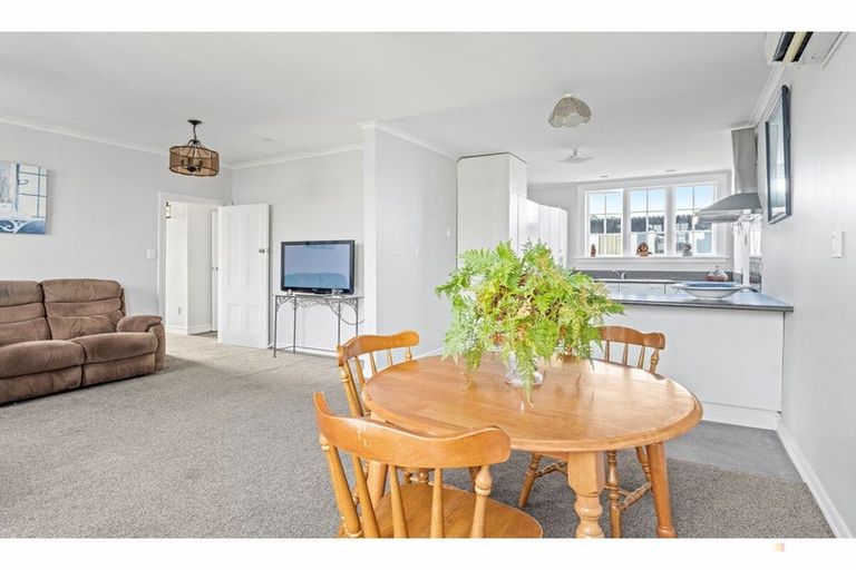 Photo of property in 15 Leckie Street, Redruth, Timaru, 7910