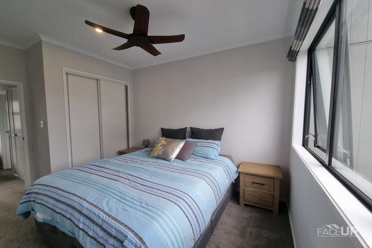 Photo of property in 6 Sidney Wallingford Way, Hobsonville, Auckland, 0616