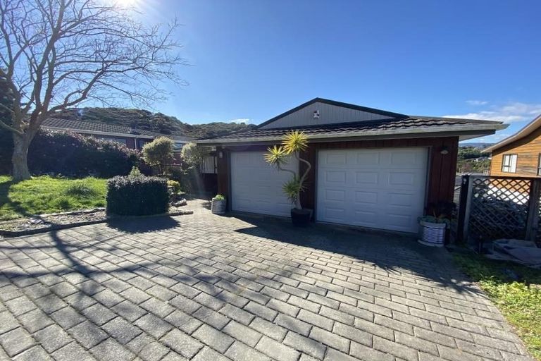 Photo of property in 13 Shackle Lane, Whitby, Porirua, 5024