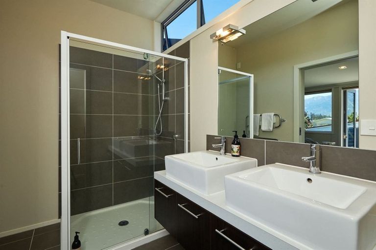 Photo of property in 14 Margate Street, Kaikoura, 7300