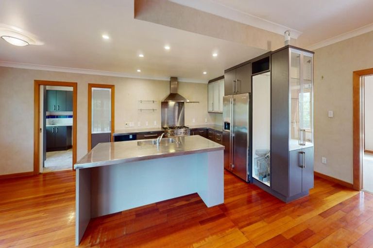 Photo of property in 19 Jensen Street, Hokowhitu, Palmerston North, 4410