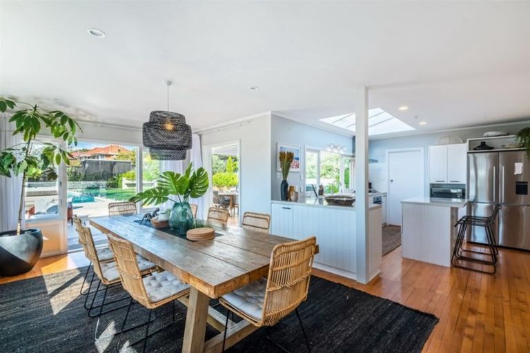 Photo of property in 7 Hauraki Road, Hauraki, Auckland, 0622