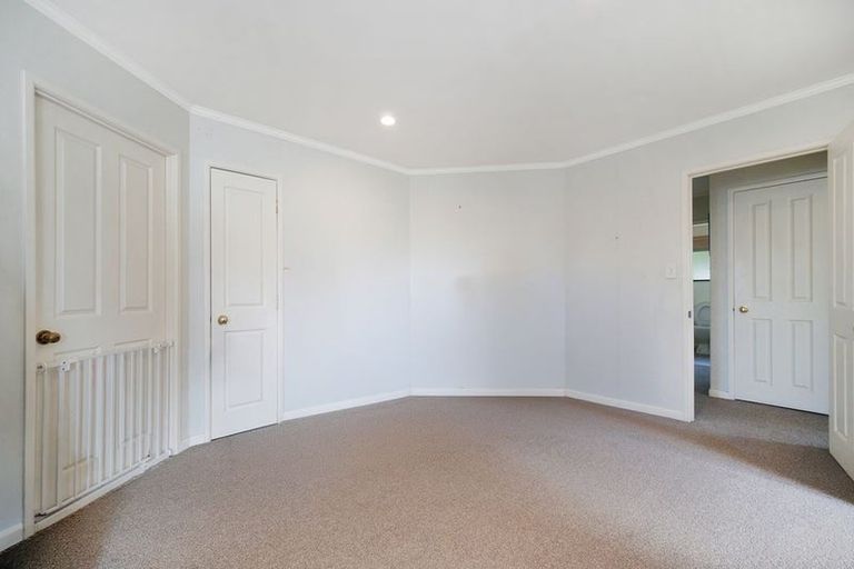 Photo of property in 1/12 Beatrice Avenue, Hillcrest, Auckland, 0627