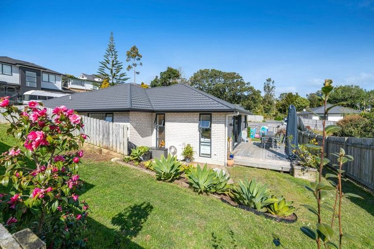Photo of property in 9 St Julia Court, Helensville, 0800