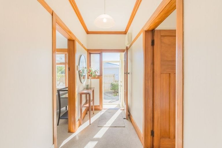 Photo of property in 10a Puriri Street, Miramar, Wellington, 6022