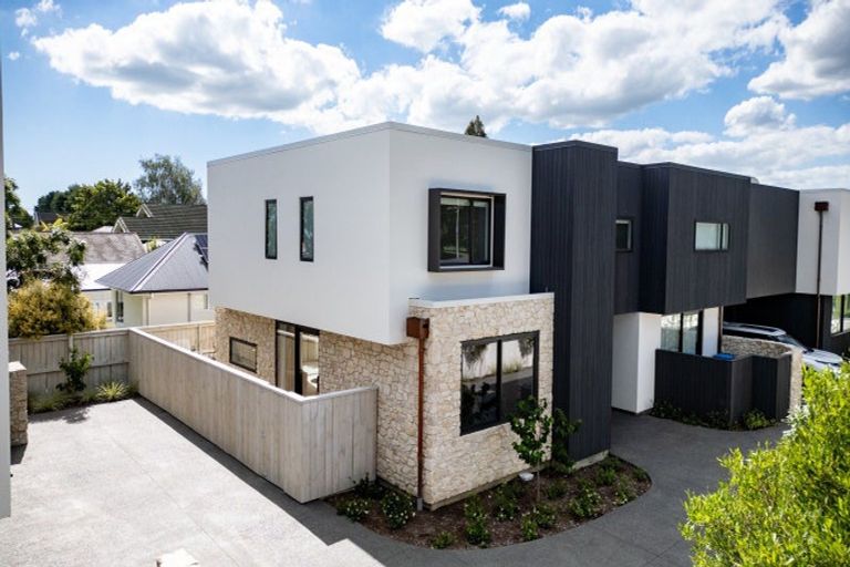 Photo of property in 109c Taylor Street, Cambridge, 3434