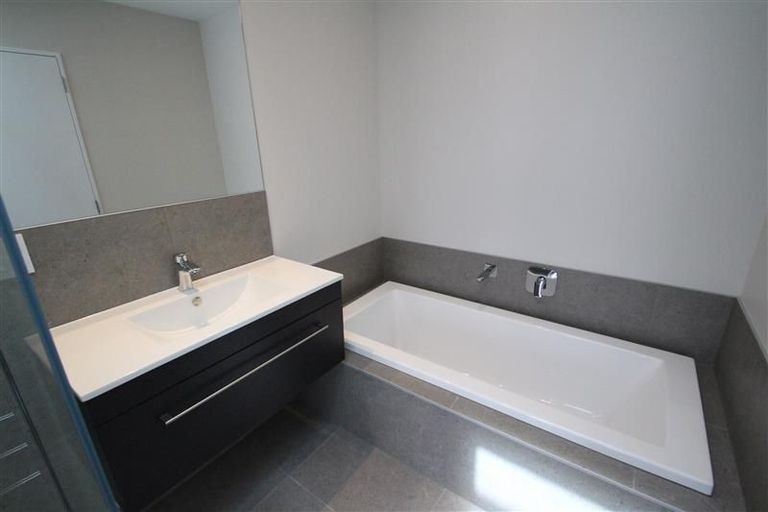 Photo of property in 35 Settlers Avenue, Hobsonville, Auckland, 0618