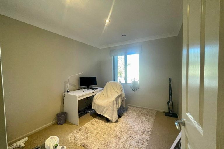 Photo of property in 35 Kawatiri Grove, Wainuiomata, Lower Hutt, 5014